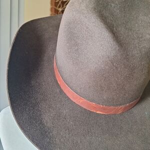 Brown Drifter Hat with Gold Interior Genuine Leather Size 58- 7 1/8